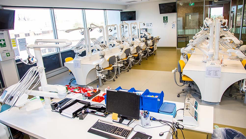 Image Dental Laboratory and Holmesglen