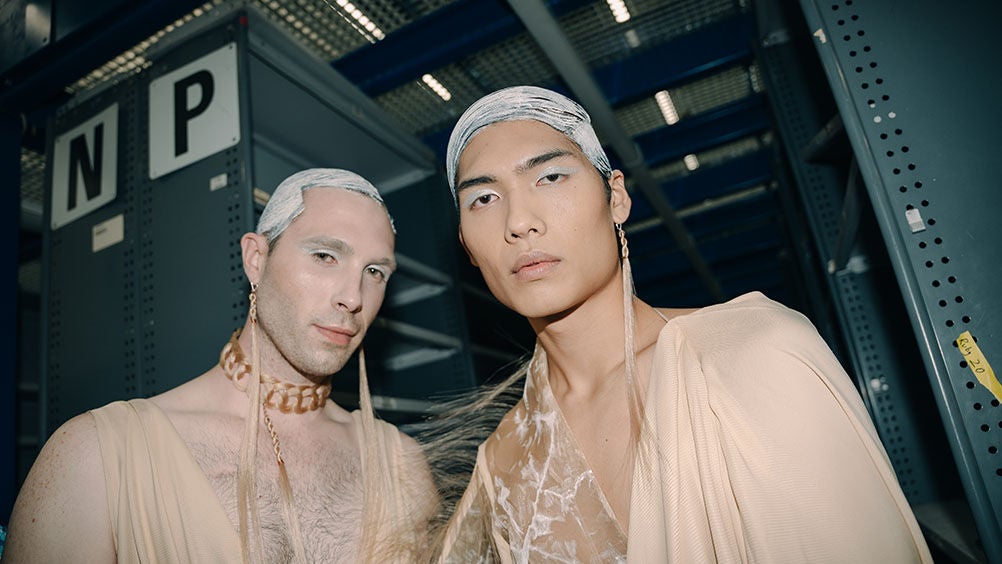 Bellaloke student collections backstage