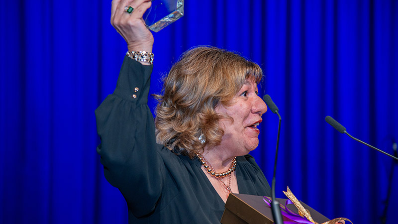 Staff People’s Choice Winner – Glenda Llatas